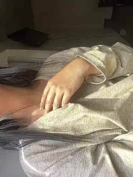 sabrina v  online show from 01.17.26