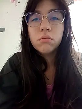 Snapshot of lareinalareinadelanal chatting on 10.24.25 lareinalareinadelanal online show from 10.24.25