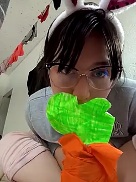 Snapshot of lareinalareinadelanal chatting on 10.25.25 lareinalareinadelanal online show from 10.25.25