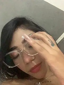 Snapshot of ElaRose_12 chatting on 10.13.25 ElaRose 12 online show from 10.13.25