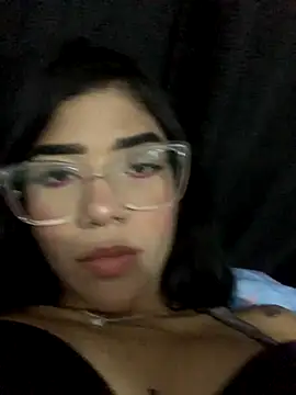 Snapshot of ElaRose_12 chatting on 10.22.25 ElaRose 12 online show from 10.22.25