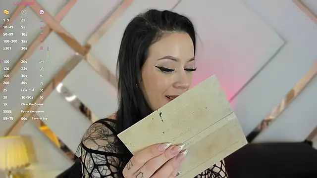 Snapshot of Mariee_rosee chatting on 09.19.25 Mariee rosee online show from 09.19.25