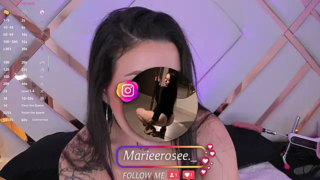 Snapshot of Mariee_rosee chatting on 09.21.25 Mariee rosee online show from 09.21.25