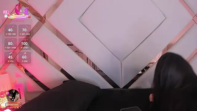 Snapshot of Mariee_rosee chatting on 10.14.25 Mariee rosee online show from 10.14.25