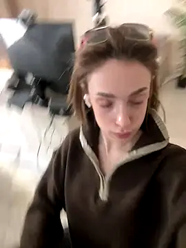 Naomi   Rias online show from 10.14.25