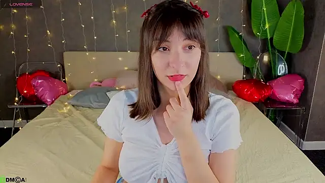 Carrie Roberts online show from 02.12.26