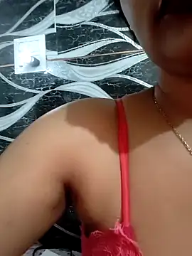 Snapshot of sexy_bitch_here chatting on 07.01.26 sexy bitch here online show from 07.01.26
