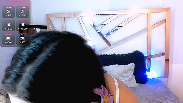 Snapshot of hannia_baileys chatting on 11.11.25 hannia baileys online show from 11.11.25