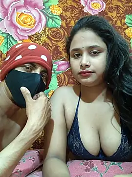 Seducing couple online show from 03.28.26