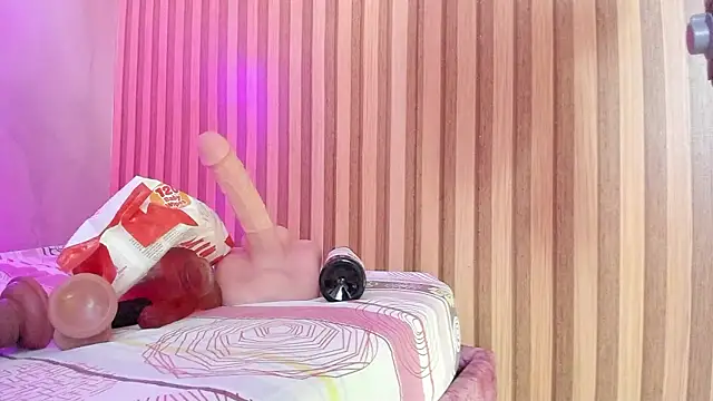 Snapshot of violet_taylor_ chatting on 02.23.26 violet taylor online show from 02.23.26