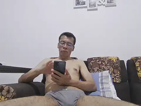skinnylatino51 online show from 06.27.26