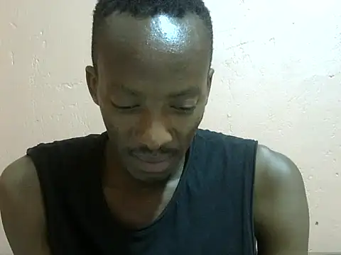 Snapshot of shadez94 chatting on 10.08.25 shadez94 online show from 10.08.25