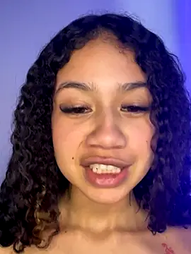 jadee8 online show from 10.24.25