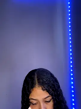 jadee8 online show from 11.10.25