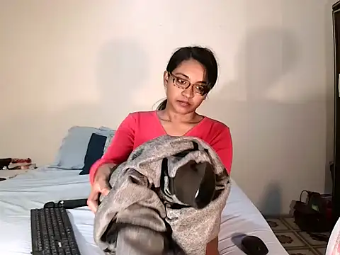 Snapshot of indiansweetflava chatting on 09.13.25 indiansweetflava online show from 09.13.25