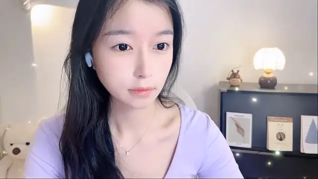 Onechestnut online show from 11.07.25