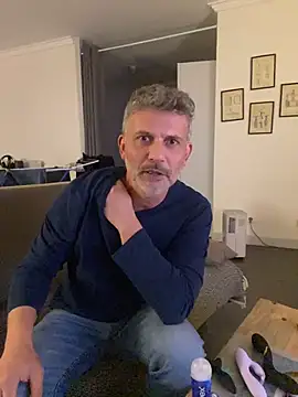 max219 online show from 12.03.25