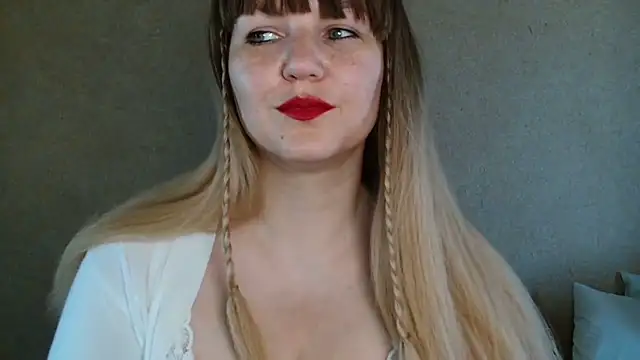 Miaxfox online show from 09.11.25