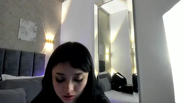 Lunaa bellaa online show from 03.16.26