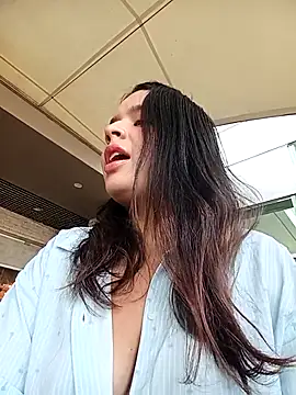 Lambedora 69 online show from 11.25.25