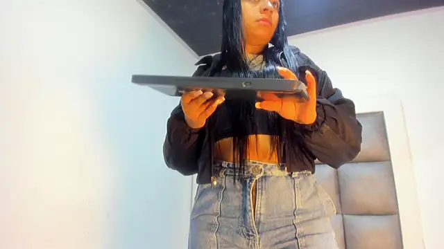 Mia lopez   online show from 10.10.25