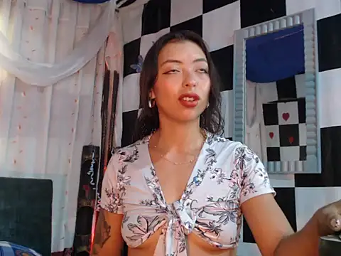 kendraof online show from 11.07.25