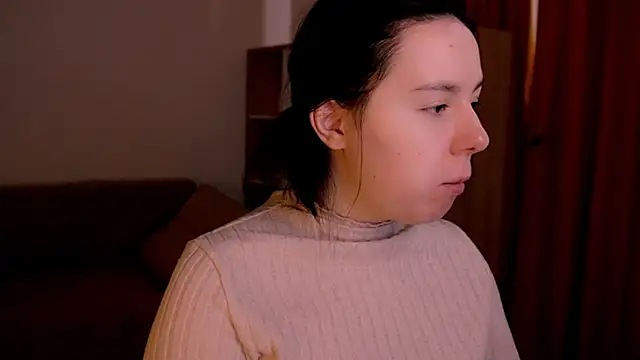 Snapshot of Di_na_Bell chatting on 02.18.26 Di na Bell online show from 02.18.26