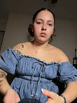 babykalirose online show from 04.18.26