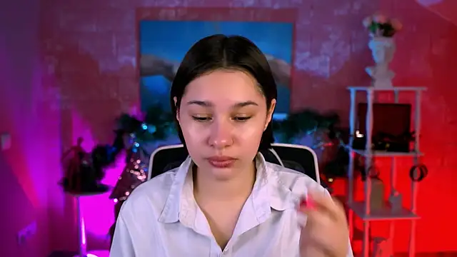 KimClarks  online show from 01.13.26