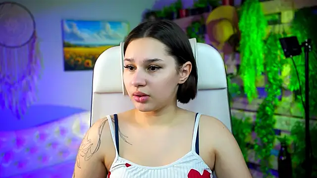 KimClarks  online show from 02.10.26