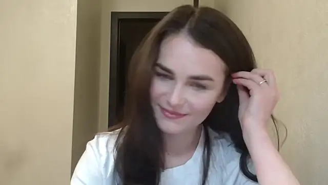 Silviaa a online show from 04.08.26