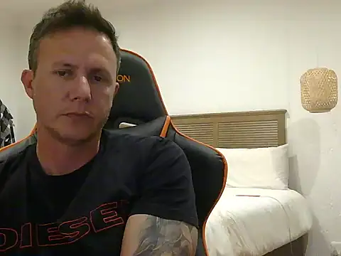 TroyDieselXXX online show from 01.08.26