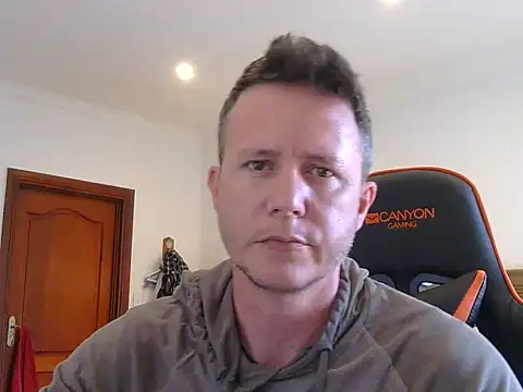 TroyDieselXXX online show from 04.11.26