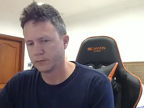 TroyDieselXXX online show from 04.13.26