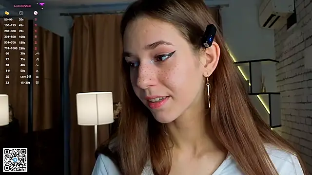 PetraHambelton online show from 09.14.25