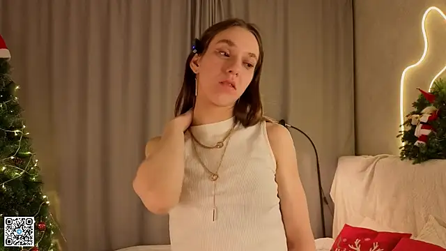 PetraHambelton online show from 12.21.25