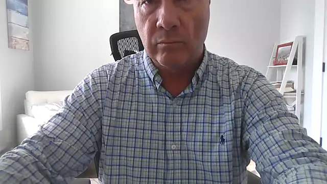 Snapshot of cyclone1212 chatting on 03.11.26 cyclone1212 online show from 03.11.26