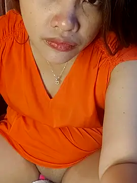 Sweetheart Claire online show from 12.04.25