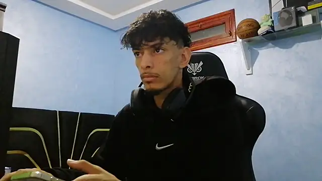 Dark DesireX online show from 10.28.25