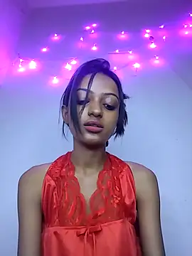 Your-Kitkat online show from 11.16.25