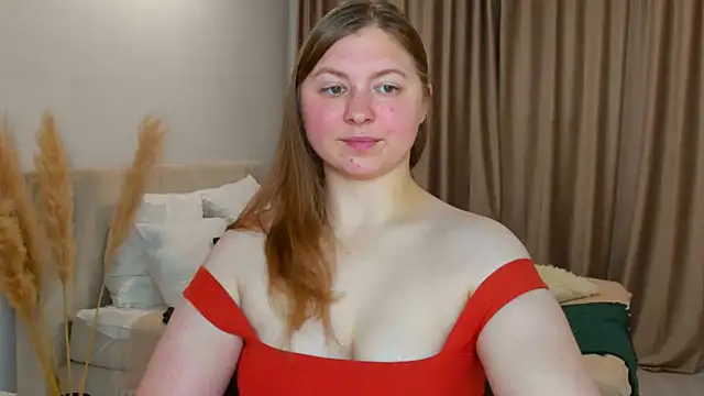 Snapshot of la__fleur chatting on 09.22.25 la fleur online show from 09.22.25