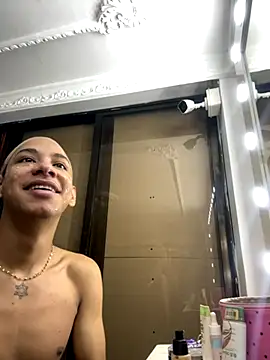 Snapshot of SwettRenata_ chatting on 10.14.25 SwettRenata online show from 10.14.25