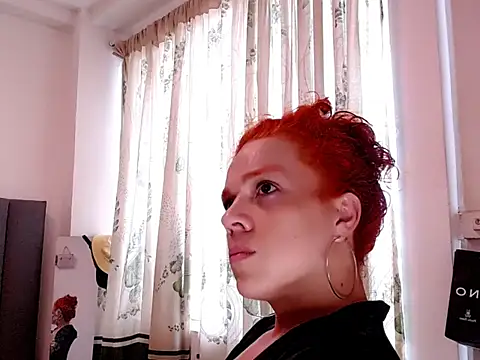 saara johnson496 online show from 05.16.26