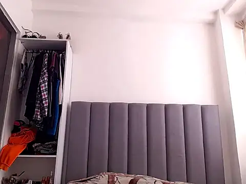 saara johnson496 online show from 05.19.26