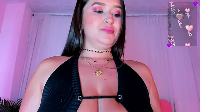 Snapshot of Maddy__bigboobs chatting on 10.22.25 Maddy bigboobs online show from 10.22.25