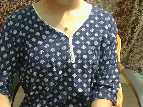 Snapshot of lovely_soniya chatting on 05.12.26 lovely soniya online show from 05.12.26