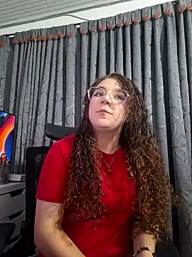 Snapshot of hannacutegod chatting on 10.05.25 hannacutegod online show from 10.05.25