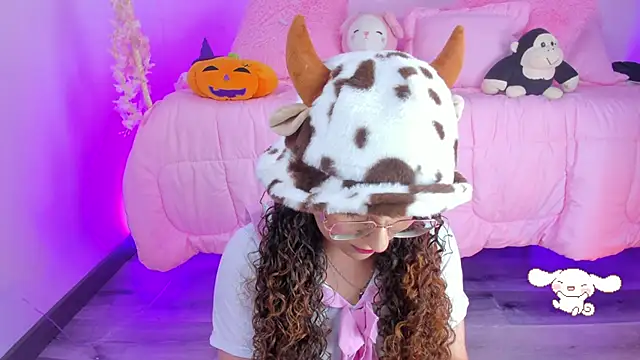 hannacutegod online show from 11.11.25