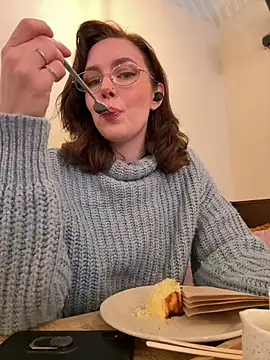 MissCharleyKnox online show from 02.27.26