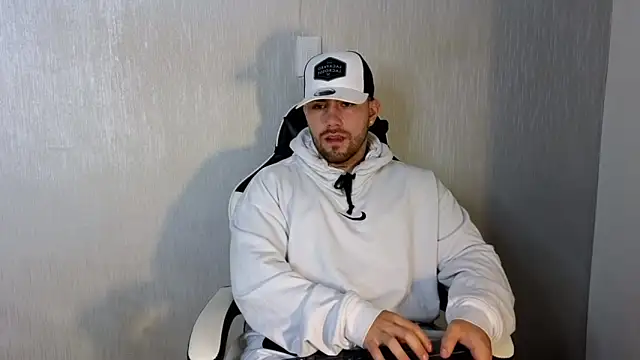 Ades Lowe online show from 09.24.25